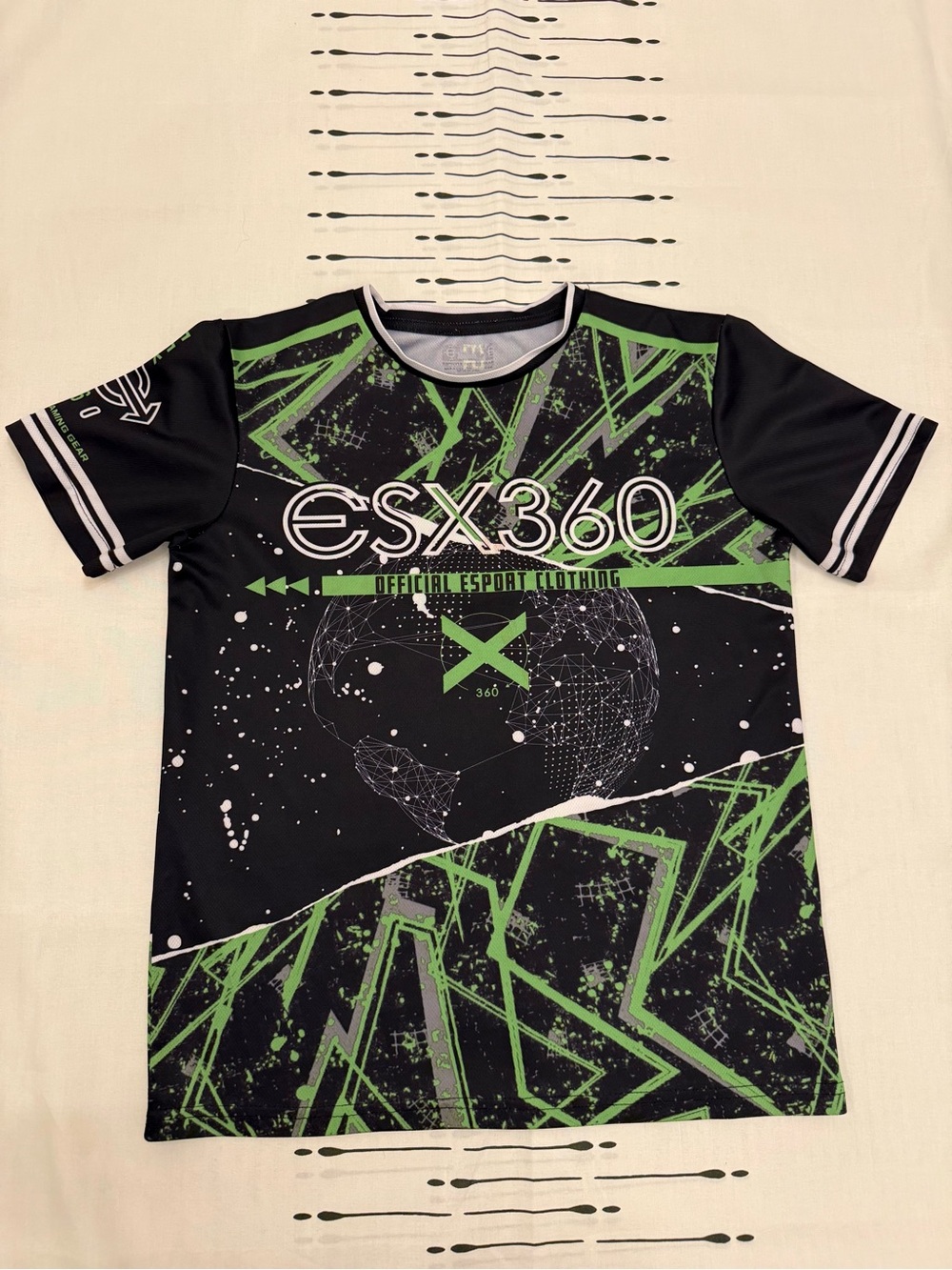 Boy’s black and lime green ESX360 gaming jersey t-shirt